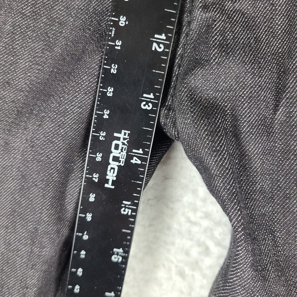 Levi's 562 Jeans Mens 40x32 Dark Gray‎ Wash Loose Taper Fits 40x30 EC - Picture 4 of 15